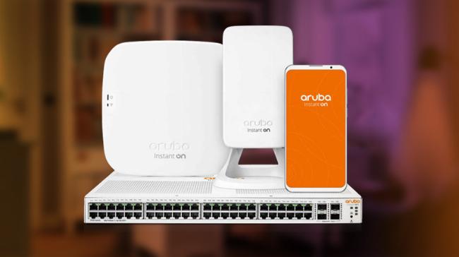 Giao diện cài đặt bảo mật Wi-Fi trên Aruba 105, minh họa các tùy chọn WPA2/WPA3 và thiết lập mật khẩu