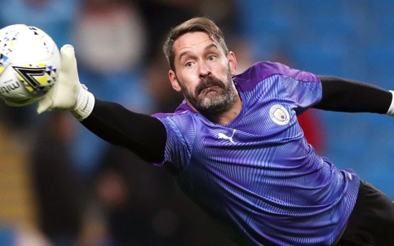 Sự nghiệp của Scott Carson Sự nghiệp của Scott Carson