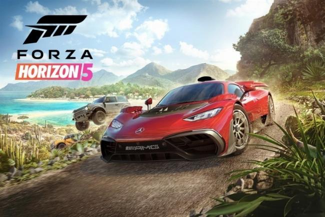Một nhóm xe của người chơi đang tham gia sự kiện Horizon Arcade trong Forza Horizon 4, thể hiện tính năng online và hoạt động cộng đồng.