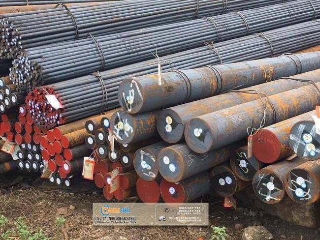 Bảng tra khối lượng bulong chi tiết theo nhiều kích thước và tiêu chuẩn khác nhau.